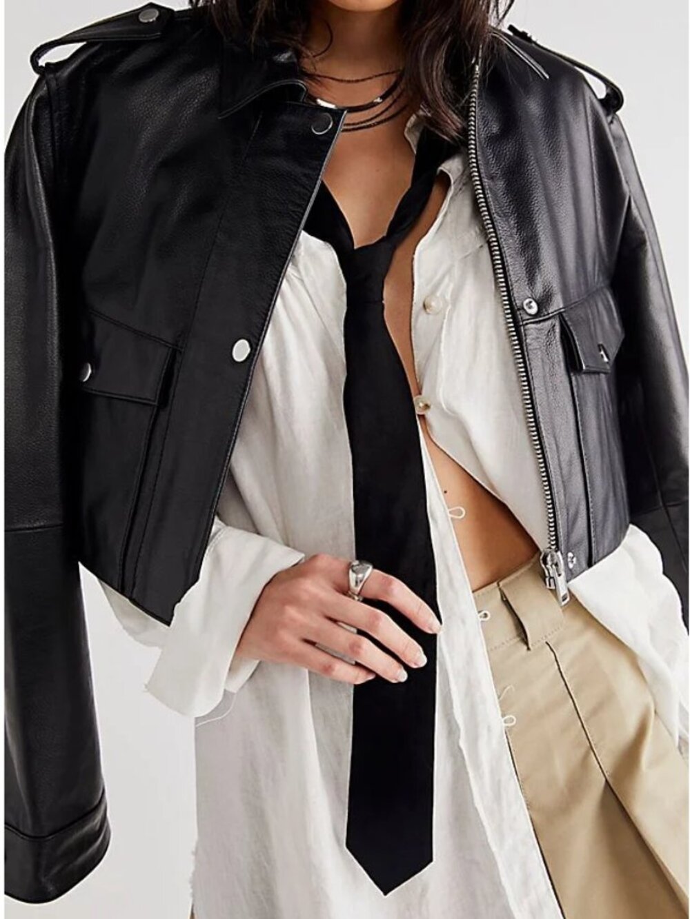 NWT Free People Vaughn Velvet Tie in Black - Picture 2 of 4